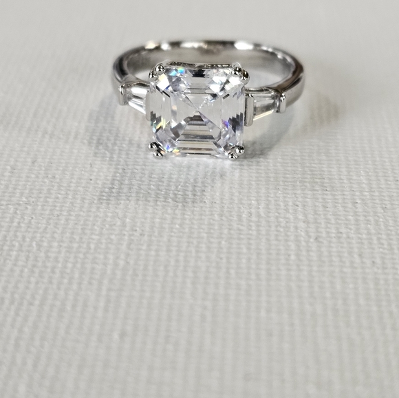 Assher Cut Lustro Stella Finest CZ Ring in Platinum over Sterling Silver Sz 9! - Picture 4 of 12